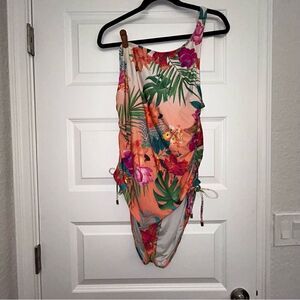 LA BLANCA Tropical Print One Shoulder One Piece Swimsuit